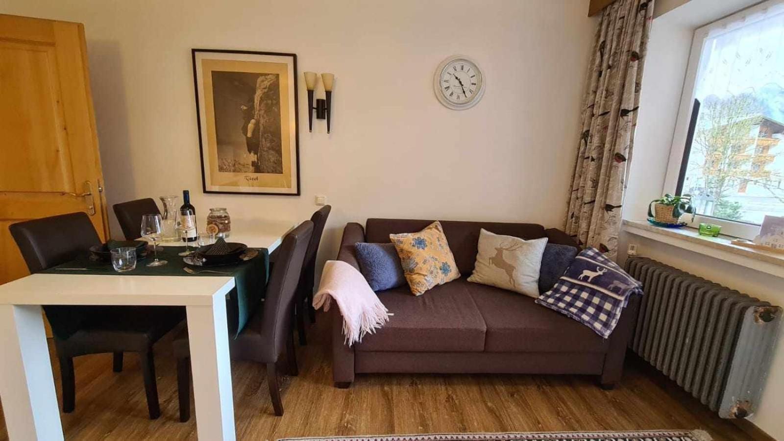 Bed & Breakfast Gaestehaus Huber Holzgau